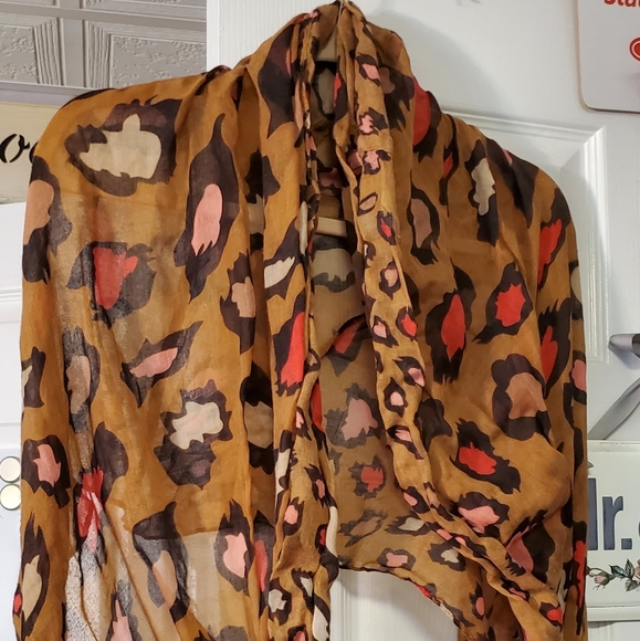 Scarf - Picture 2 of 2